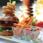 OINOS Wine & Bistrot